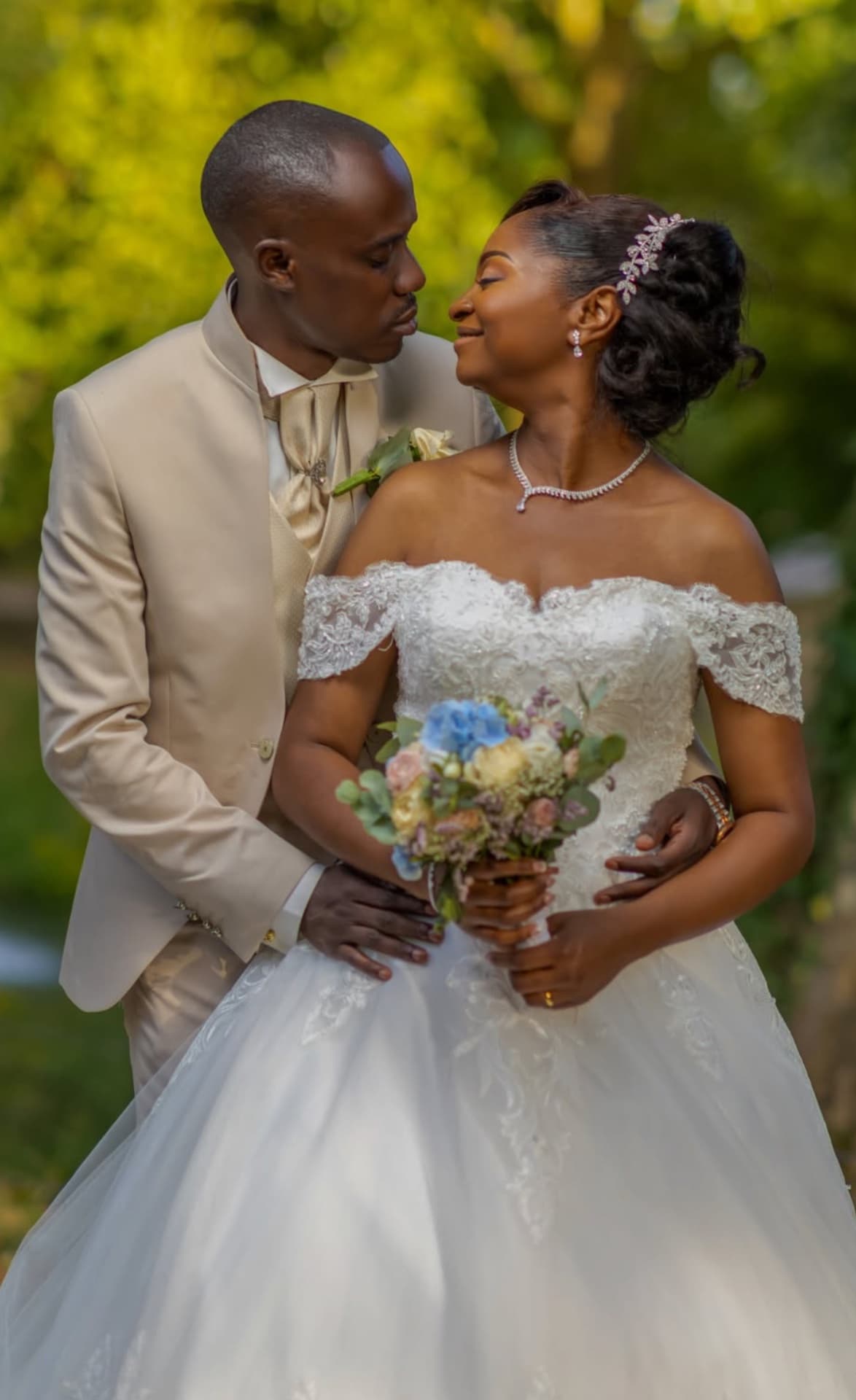 Ngulungu Photographe - Vidéaste mariage Paris
